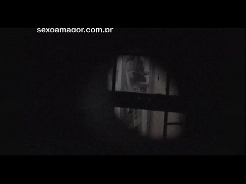 ❤️ Si Blondie sekretong nakuhaan og video sa usa ka voyeur sa kasilinganan nga gitago sa luyo sa mga haw-ang nga tisa ❤️❌ Porno vk sa amon ❤